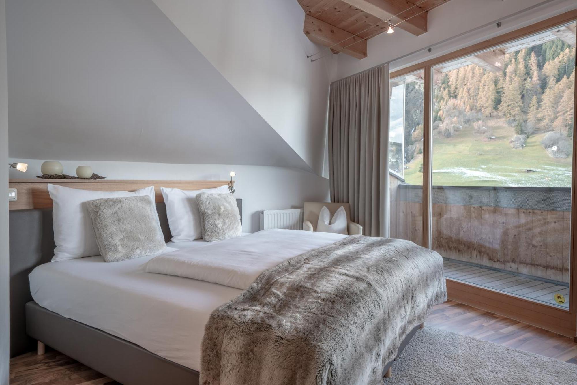 Bed and Breakfast Petit Madlein Ишгль Экстерьер фото