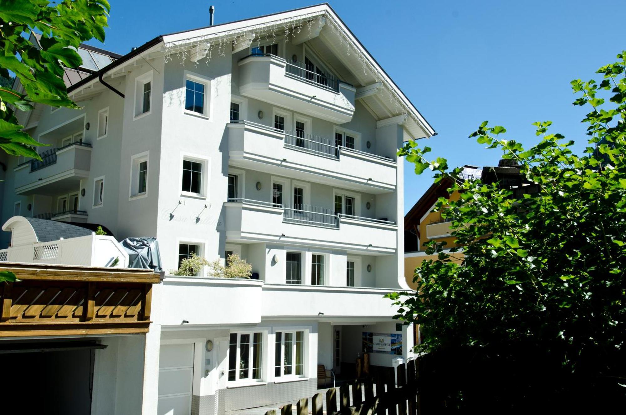 Bed and Breakfast Petit Madlein Ишгль Экстерьер фото