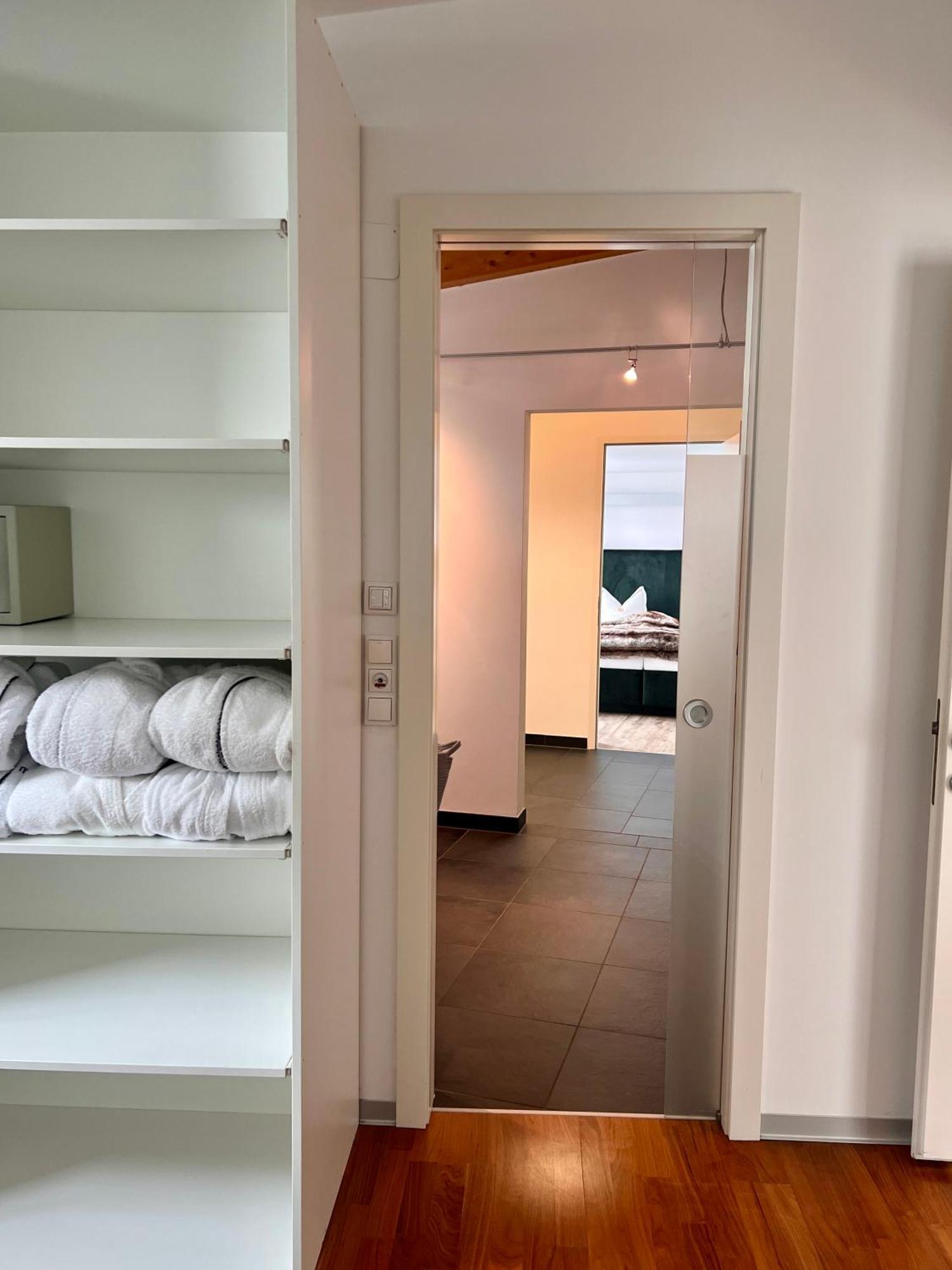 Bed and Breakfast Petit Madlein Ишгль Экстерьер фото